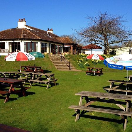 The Lazy Otter Bed & Breakfast Stretham Bagian luar foto