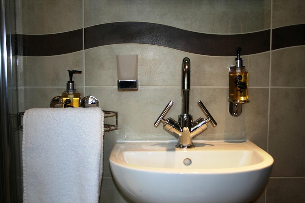 The Lazy Otter Bed & Breakfast Stretham Ruang foto
